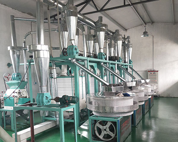全自動石磨面粉機常見的問題，在您操作之前了解多少呢?石磨面粉機廠家鑫峰面粉機械廠為您講述